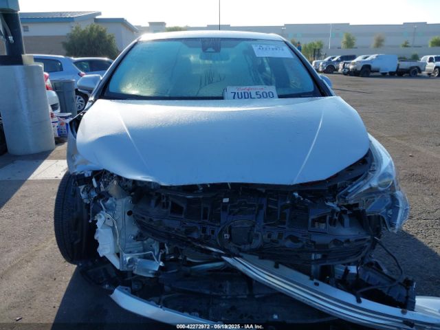 JTDKBRFU5H3024807 Toyota Prius Two