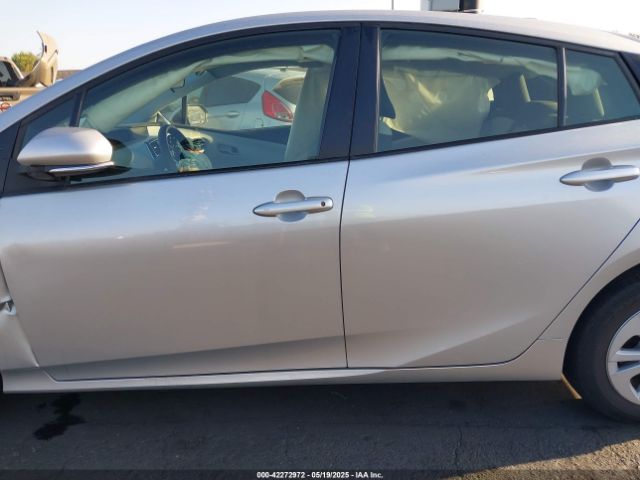 JTDKBRFU5H3024807 Toyota Prius Two