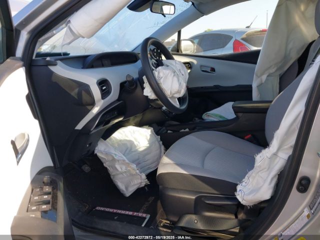 JTDKBRFU5H3024807 Toyota Prius Two