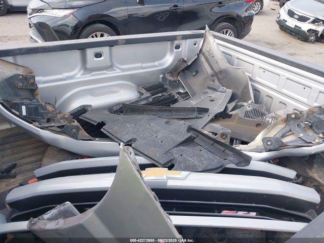 3GCUKREC7JG552725 Chevrolet Silverado 1500 2lt