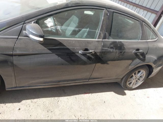 1FADP3F21FL385461 Ford FOCUS SE