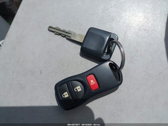 1N6AD0ER9HN770242 Nissan 2017