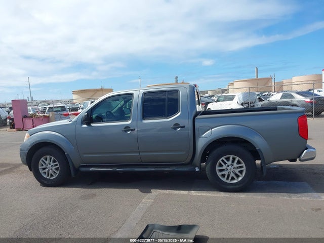 1N6AD0ER9HN770242 Nissan 2017