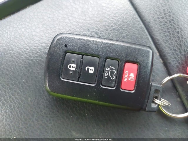 5TDKKRFHXFS094608 Toyota Highlander Xle V6