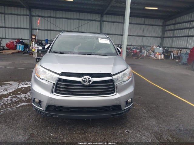 5TDKKRFHXFS094608 Toyota Highlander Xle V6