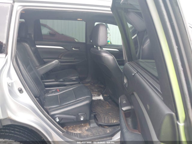 5TDKKRFHXFS094608 Toyota Highlander Xle V6