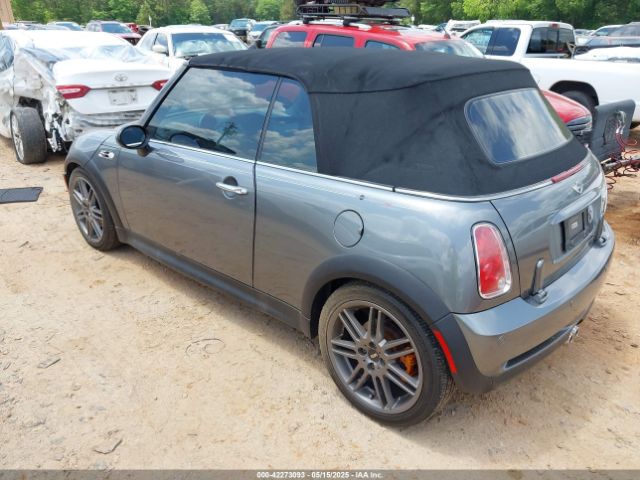 2006 MINI COOPER S WMWRH33516TF89141 Photo 2