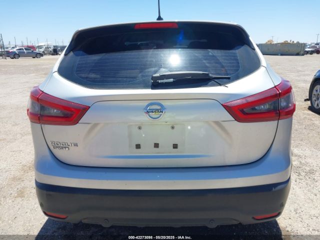 JN1BJ1AV5MW568336 Nissan Rogue Sport S Fwd Xtronic Cvt
