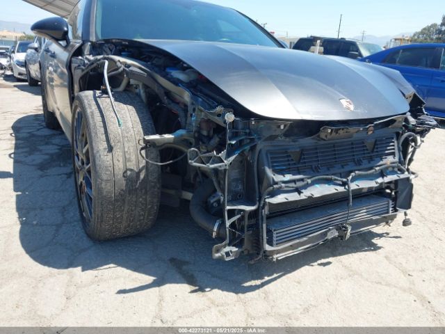WP0AA2A79JL119089 Porsche Panamera