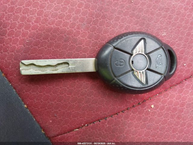 2006 MINI COOPER S WMWRE33576TJ35157 Photo 10