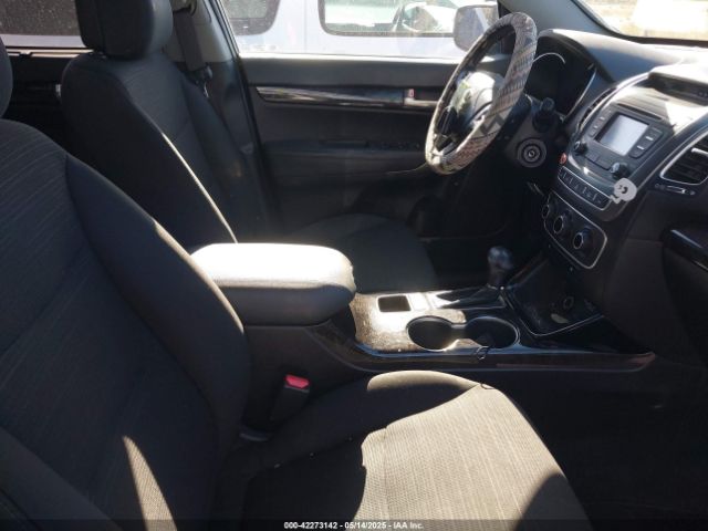 5XYKTCA65EG450751 KIA SORENTO LX