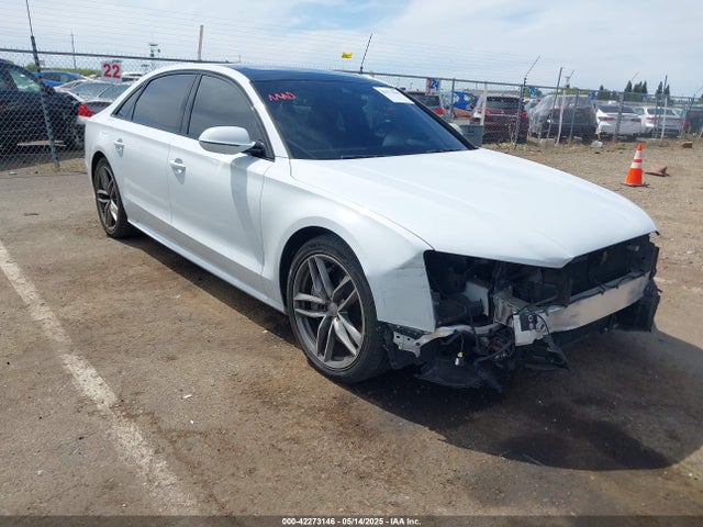 2017 AUDI A8 L WAU44AFD9HN019969 Photo 0
