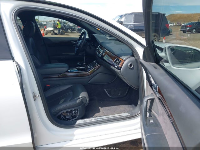 2017 AUDI A8 L WAU44AFD9HN019969 Photo 4