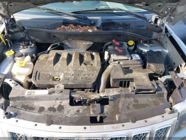 1C4NJDEB6GD718725 Jeep Compass Latitude