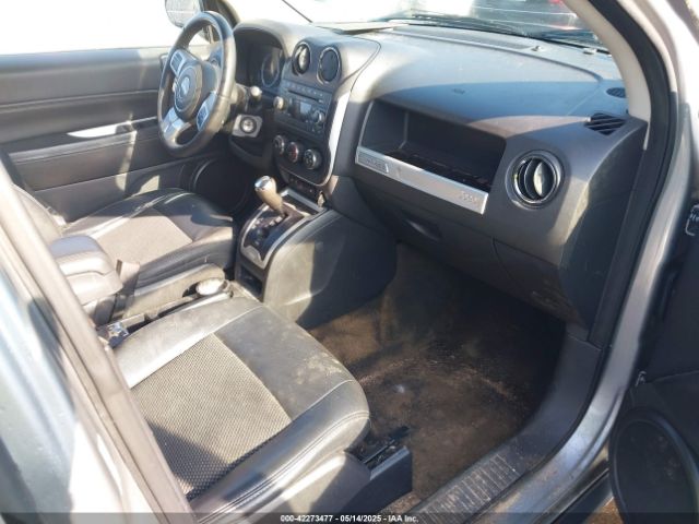 1C4NJDEB6GD718725 Jeep Compass Latitude