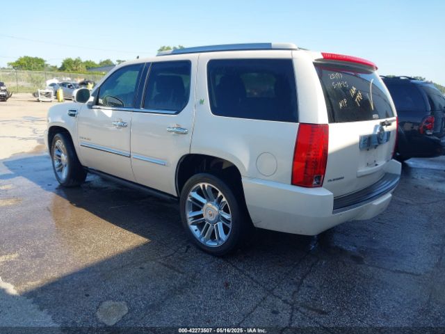 2012 CADILLAC ESCALADE HYBRID 1GYS3FEJ6CR251197 Photo 2