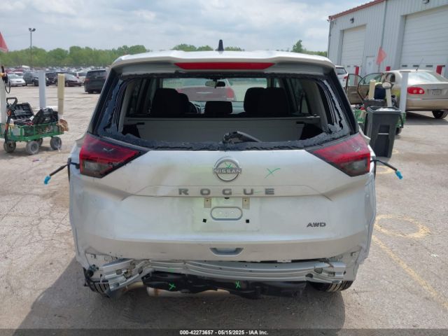 5N1BT3AB4SC834268 Nissan Rogue S Intelligent Awd