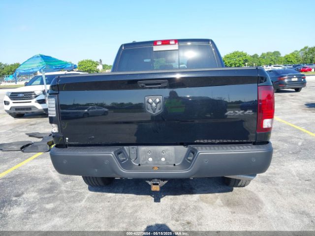 1C6RR7LG9PS596116 RAM 1500 Classic Warlock  4x4 5'7 Box