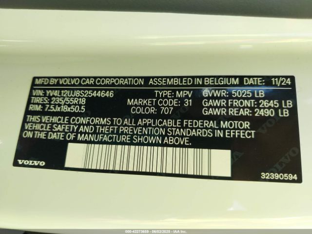 YV4L12UJ8S2544646 Volvo Xc40 B5 Core Bright Theme