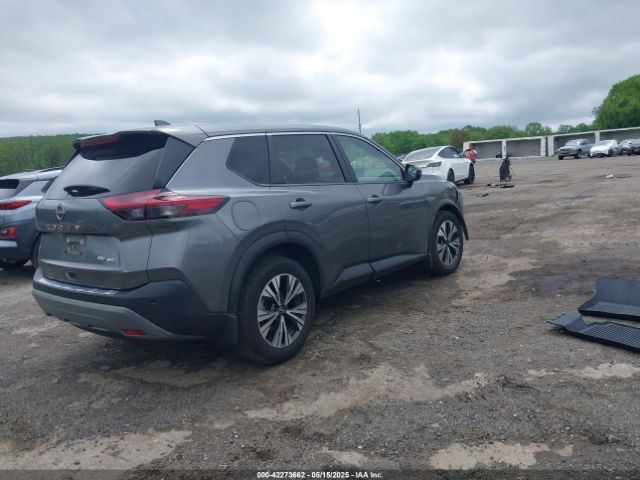 5N1BT3BBXNC685187 Nissan Rogue Sv Intelligent Awd