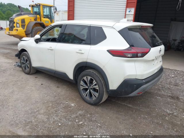 5N1AT3BB5MC814656 Nissan Rogue Sv Intelligent Awd