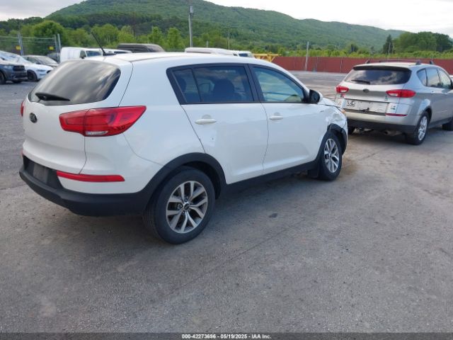 KNDPBCAC3G7811098 KIA Sportage Lx