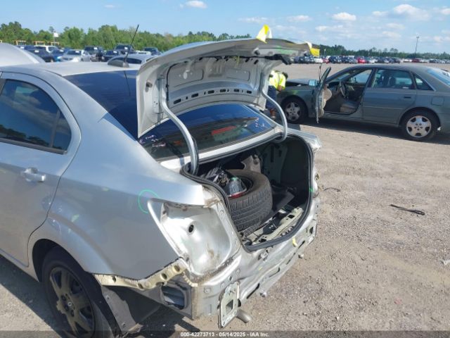 1G1JA5SH3F4217022 Chevrolet Sonic Ls Auto