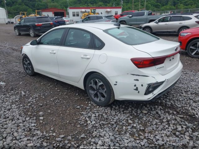 3KPF24AD3LE194032 KIA Forte Lxs