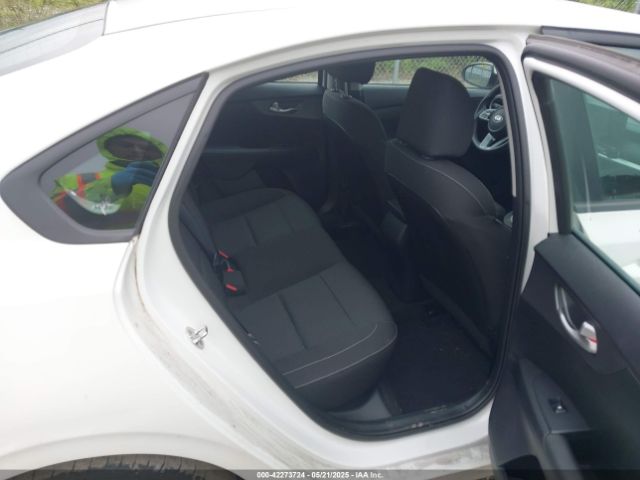 3KPF24AD3LE194032 KIA Forte Lxs