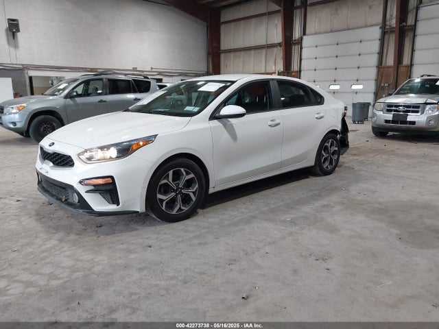 KIA Forte Lxs 2020 3KPF24AD0LE255174 Image 2