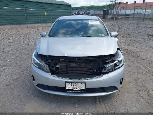3KPFK4A76HE043266 KIA FORTE LX