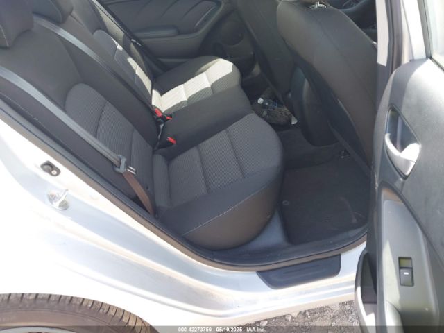 3KPFK4A76HE043266 KIA FORTE LX