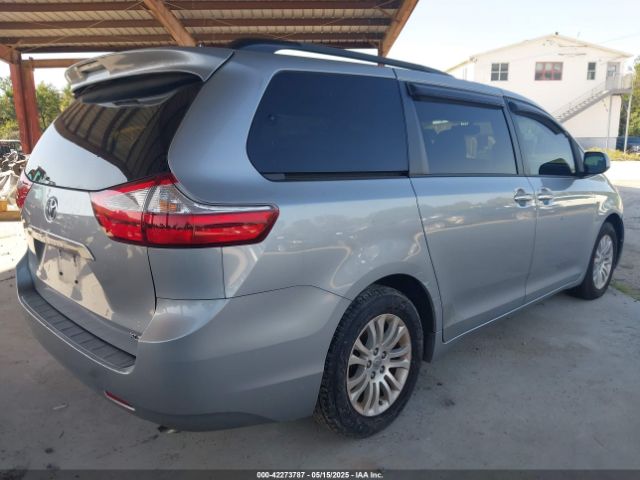 5TDYZ3DC1HS805349 Toyota Sienna Xle 8 Passenger