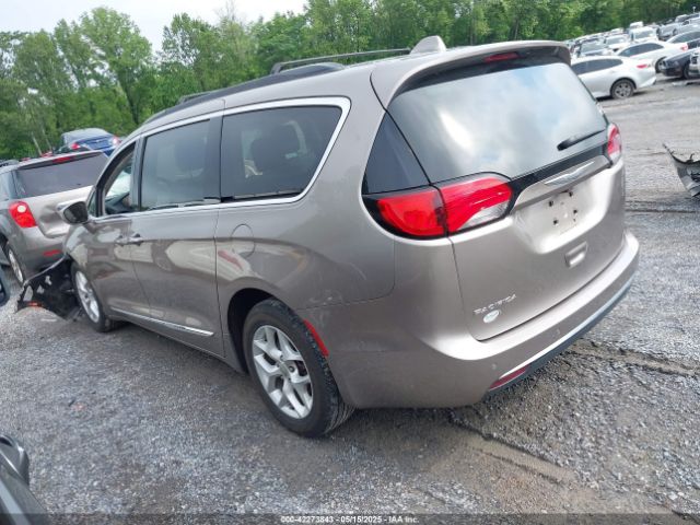 2C4RC1BG6HR708284 Chrysler Pacifica Touring-l