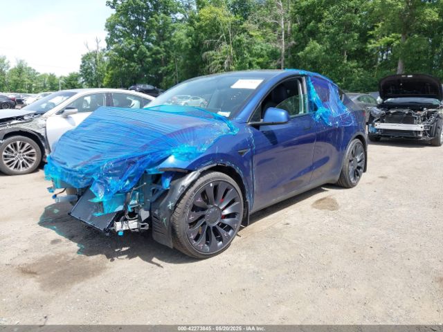 2023 TESLA MODEL Y 7SAYGDEF8PF592152 Photo 1