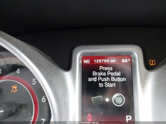 3C4PDCAB7JT444825 Dodge JOURNEY SE