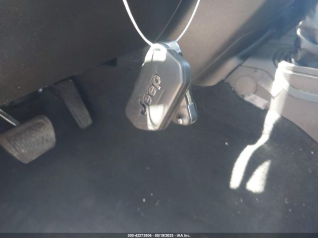 2021 JEEP WRANGLER 1C4HJXAG6MW872318 Photo 10