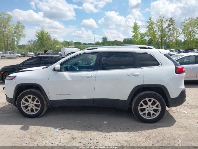 1C4PJMCS3FW557734 Jeep Cherokee Latitude