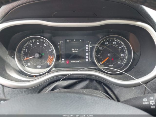 1C4PJMCS3FW557734 Jeep Cherokee Latitude