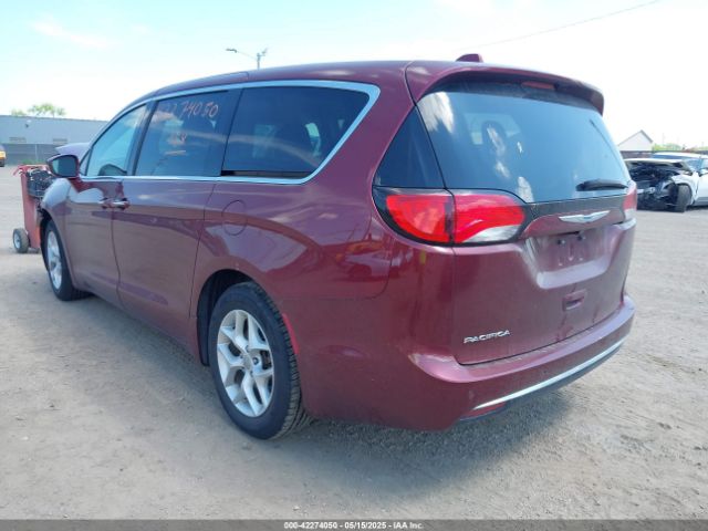2018 CHRYSLER PACIFICA 2C4RC1FG2JR150059 Photo 2