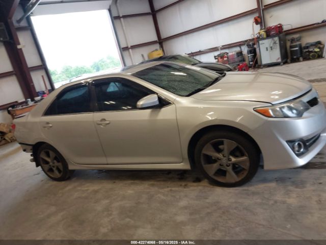 4T1BF1FK9EU749526 Toyota Camry Se Sport
