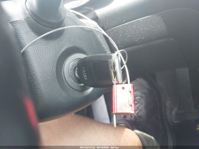 KNAFX4A81G5553218 KIA FORTE EX