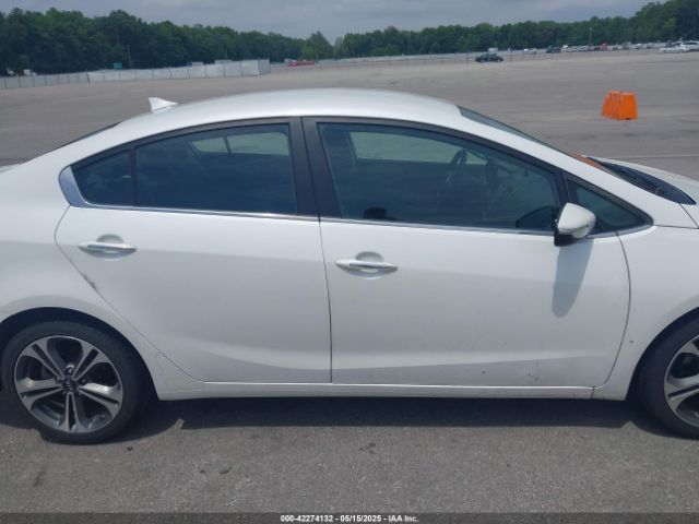 KNAFX4A81G5553218 KIA FORTE EX