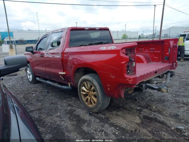 1GCPYBEK7LZ310563 Chevrolet Silverado 1500 4wd  Short Bed Custom