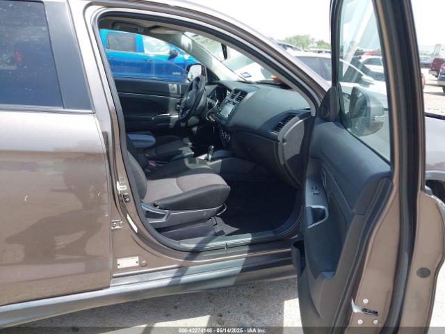 2019 MITSUBISHI OUTLANDER SPORT JA4AP3AU8KU018481 Photo 4