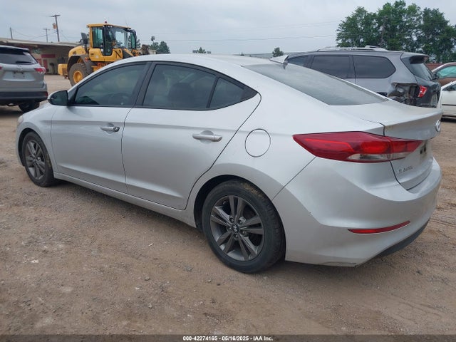 5NPD84LF3HH009825 Hyundai ELANTRA SE