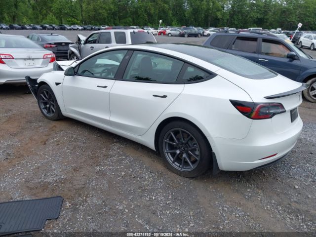 5YJ3E1EA8MF023748 Tesla 2021