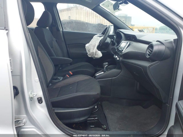 3N1CP5BV4LL539665 Nissan Kicks S Xtronic Cvt