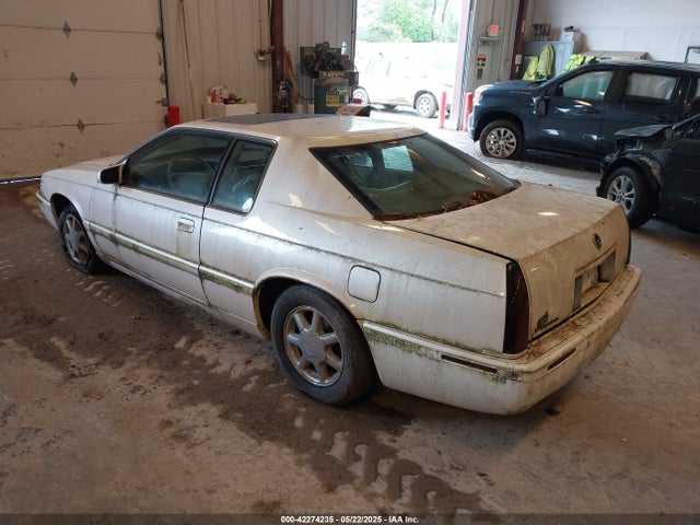 2001 CADILLAC ELDORADO 1G6ET12951B101641 Photo 2