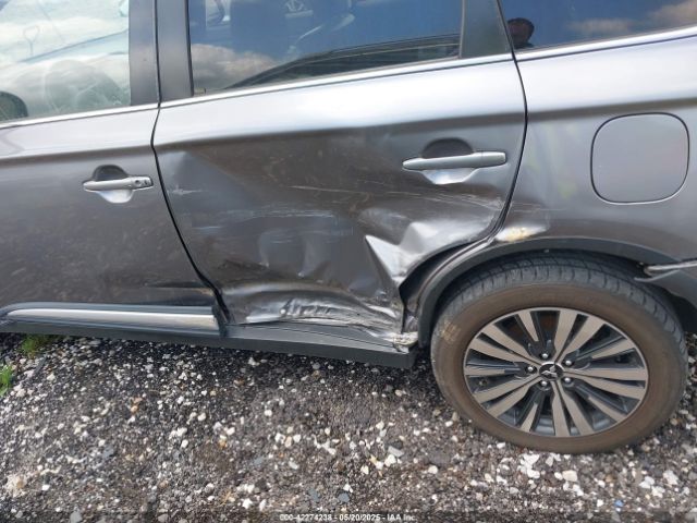 2019 MITSUBISHI OUTLANDER JA4AD3A34KJ001176 Photo 5